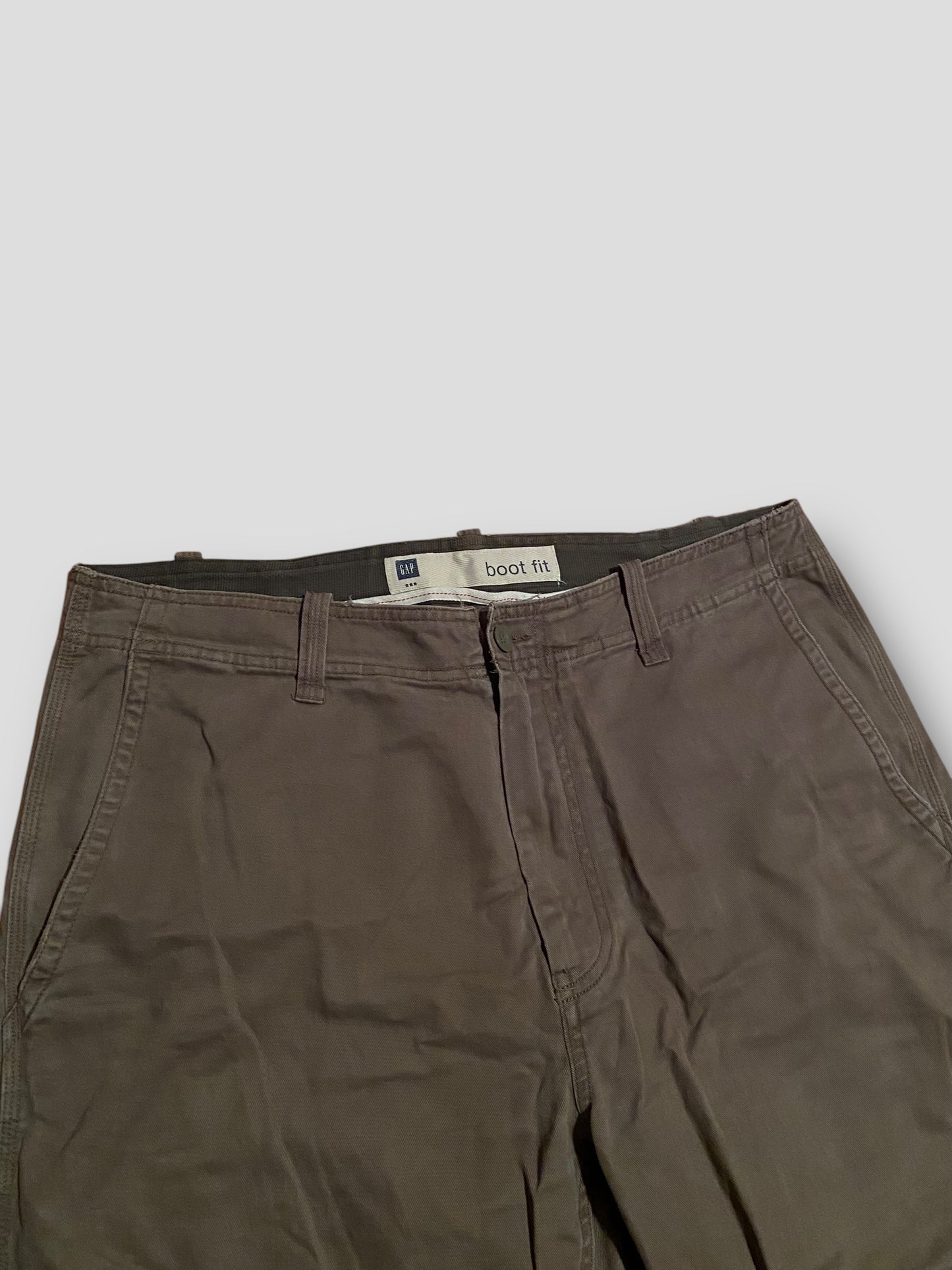 GAP Boot Fit Cargos (W36, L32)