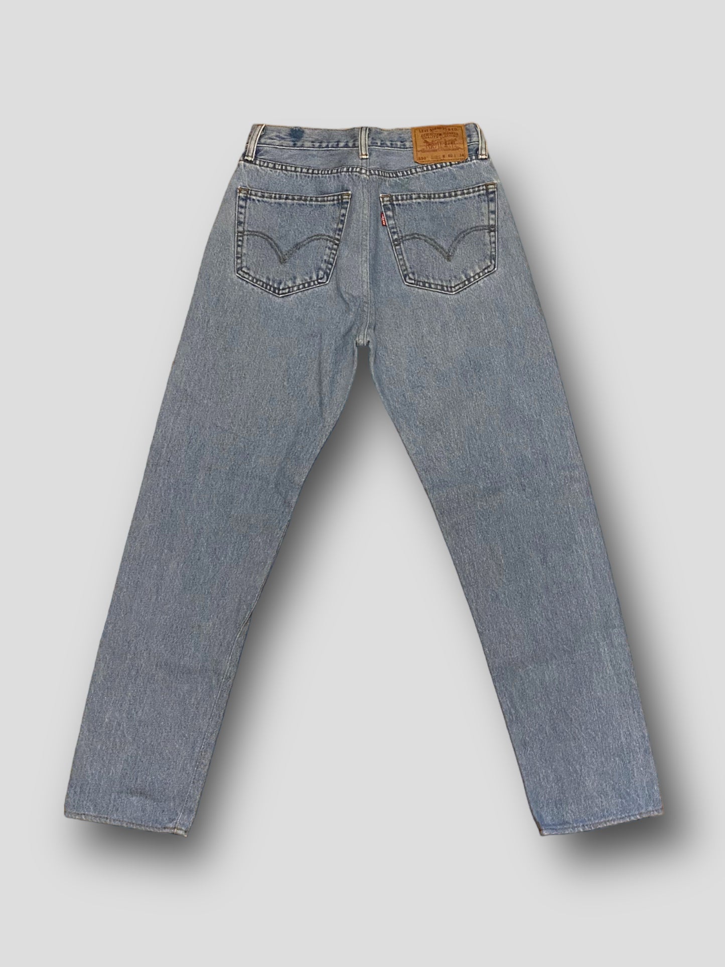 Women Levis 550 (W40, L34)